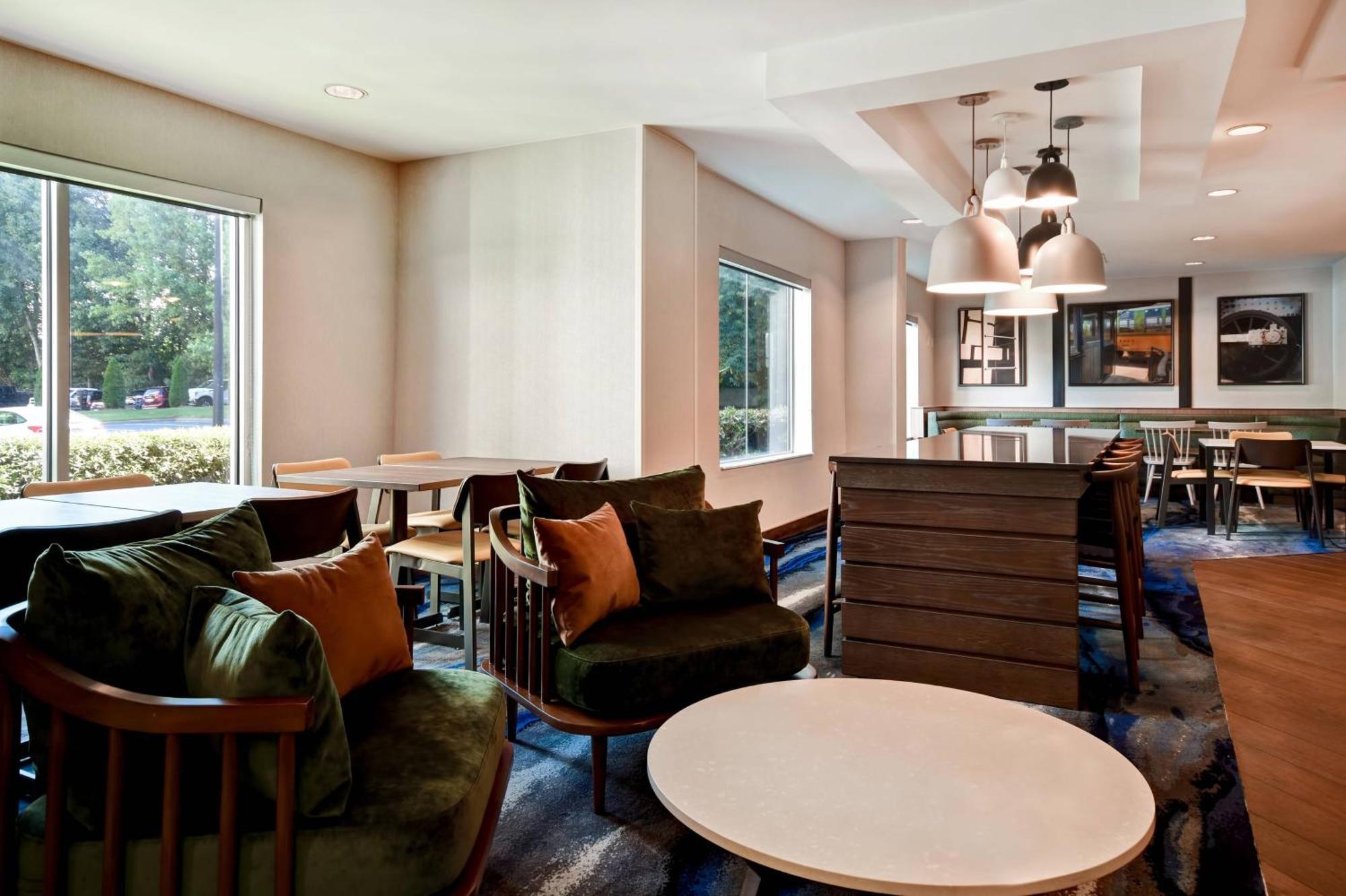 Fairfield Inn & Suites By Marriott Atlanta Kennesaw Exterior foto