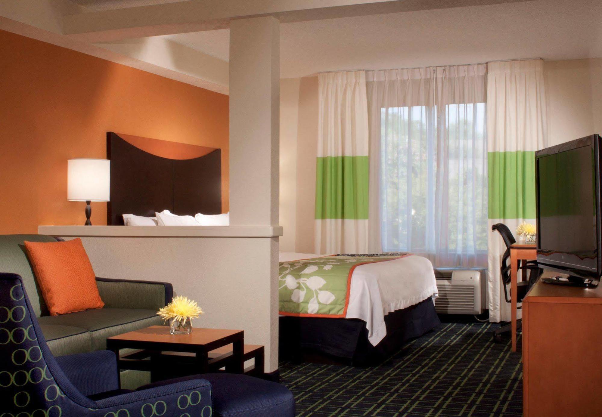 Fairfield Inn & Suites By Marriott Atlanta Kennesaw Quarto foto